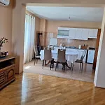 Apartment Mara *