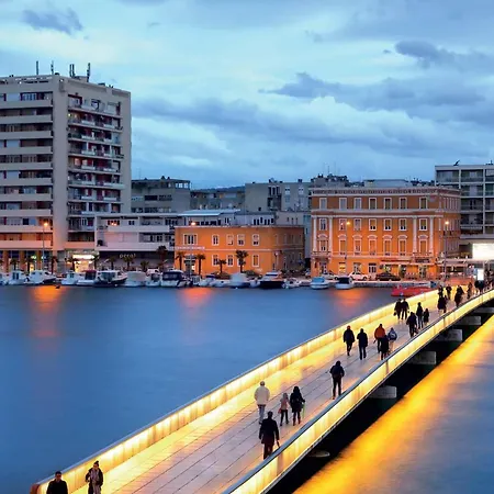 Mara * Zadar